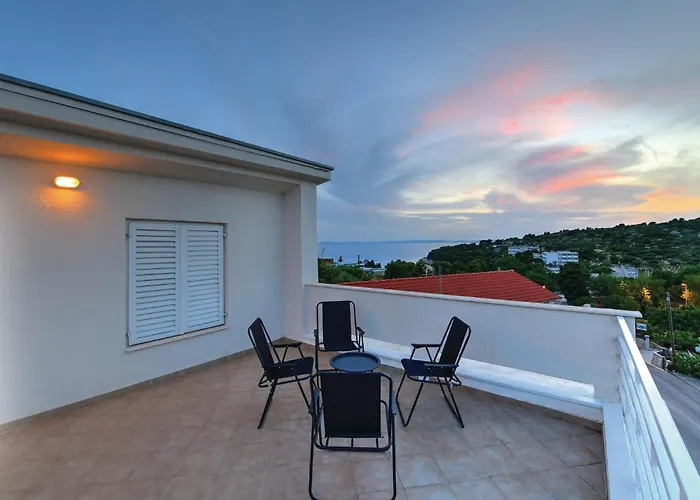 Casa de Férias With Sea View 01 *