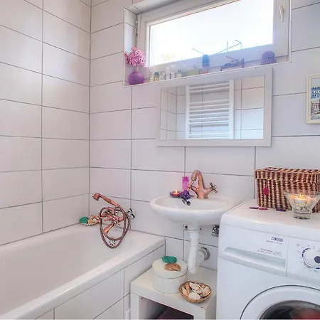 بيت للعطل With Sea View 01 مورتير